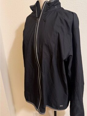 REI Black Zip-Up Lightweight Shell Jacket with Contrast Trim